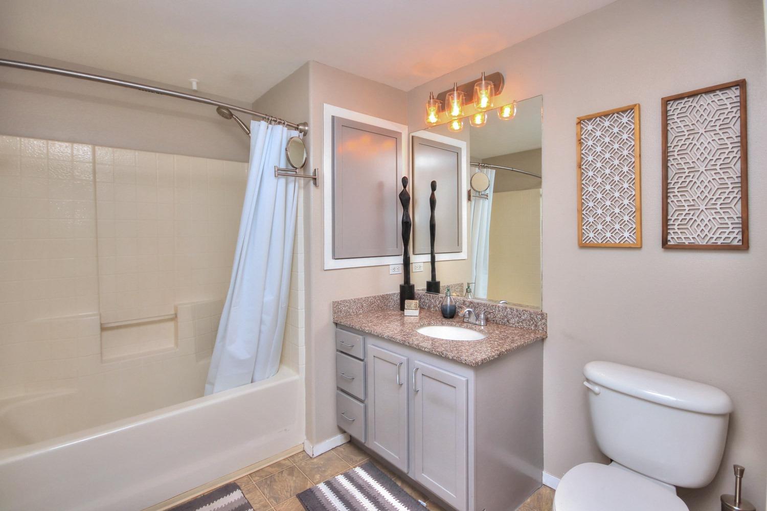 Detail Gallery Image 18 of 26 For 4200 E Commerce Way #2522,  Sacramento,  CA 95834 - 1 Beds | 1 Baths