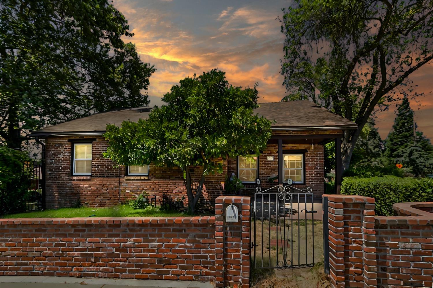 Garfield Avenue, Carmichael, California image 1