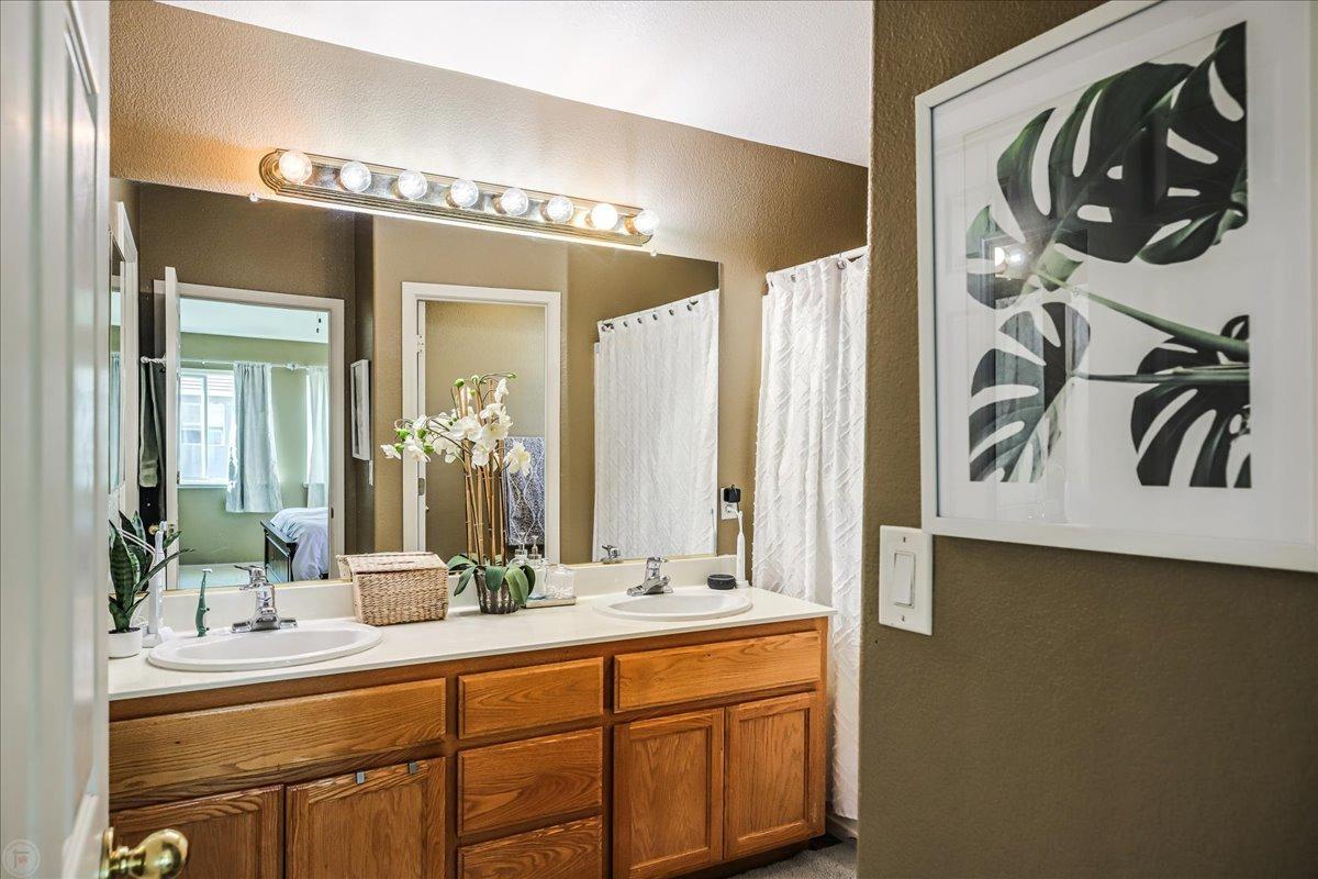 Detail Gallery Image 33 of 48 For 2922 Rugby Ct, Tracy,  CA 95377 - 3 Beds | 2/1 Baths