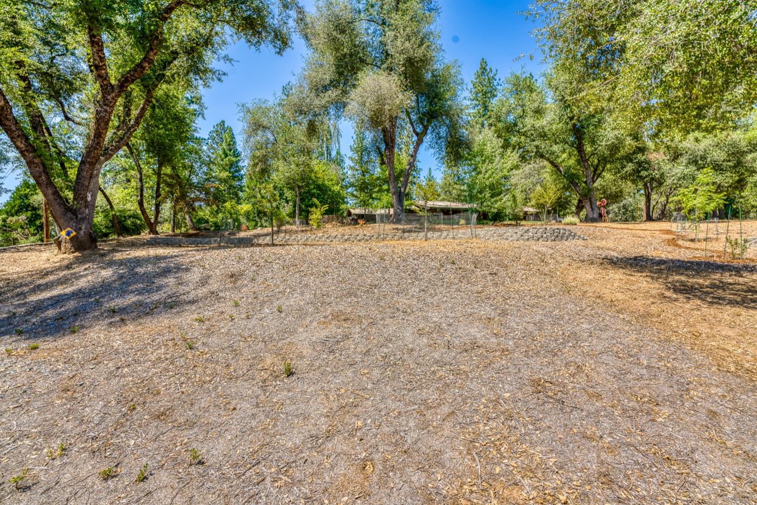 Detail Gallery Image 38 of 56 For 2652 Leaning Tree Rd, Placerville,  CA 95667 - 3 Beds | 2/1 Baths