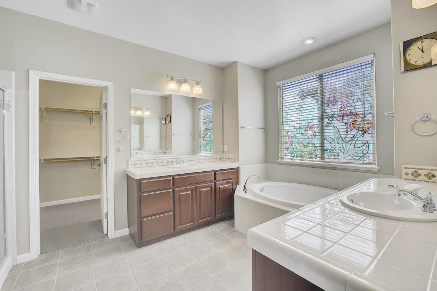 Detail Gallery Image 28 of 55 For 1658 Tamarisk Ln, Tracy,  CA 95377 - 5 Beds | 3/1 Baths