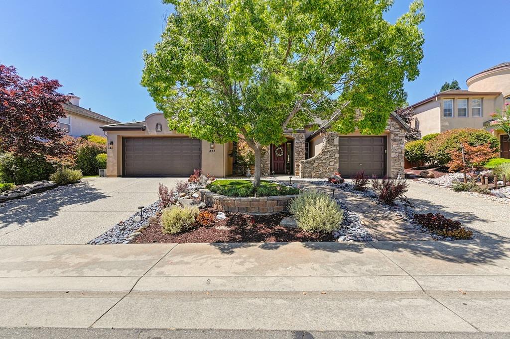 Detail Gallery Image 1 of 1 For 323 Sprig Cir, Folsom,  CA 95630 - 4 Beds | 2/1 Baths