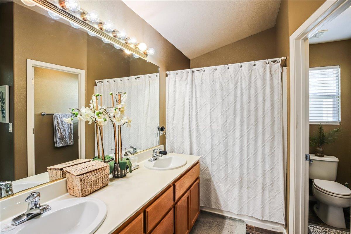 Detail Gallery Image 34 of 48 For 2922 Rugby Ct, Tracy,  CA 95377 - 3 Beds | 2/1 Baths