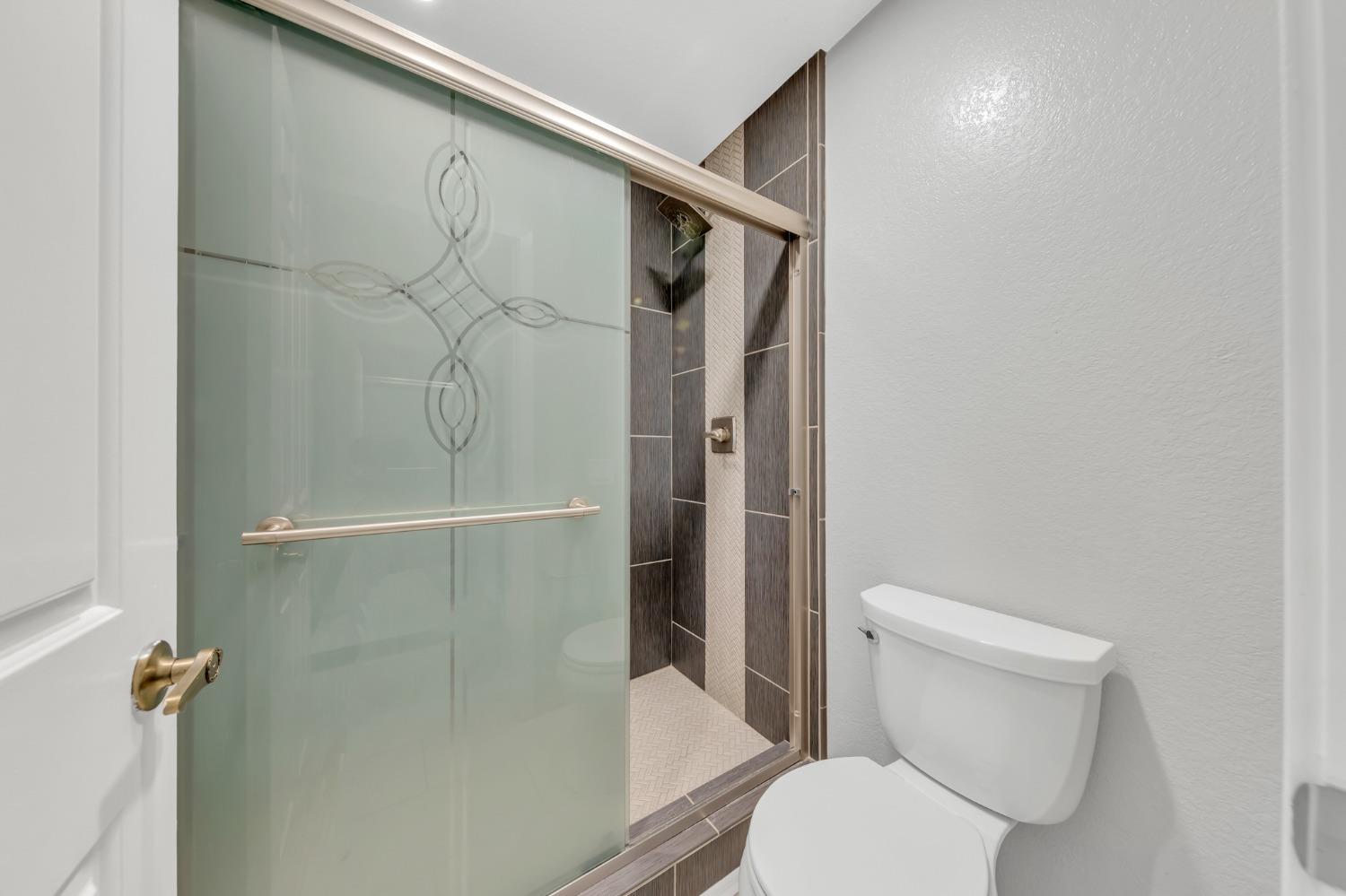 Detail Gallery Image 22 of 33 For 2280 Hurley Way #70,  Sacramento,  CA 95825 - 2 Beds | 2 Baths