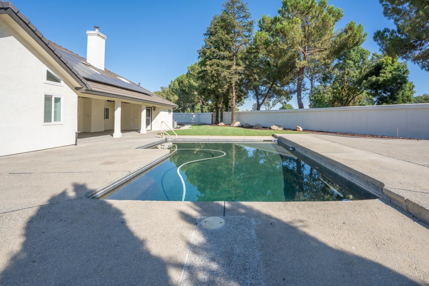 Crescent Drive, Los Banos, California image 42