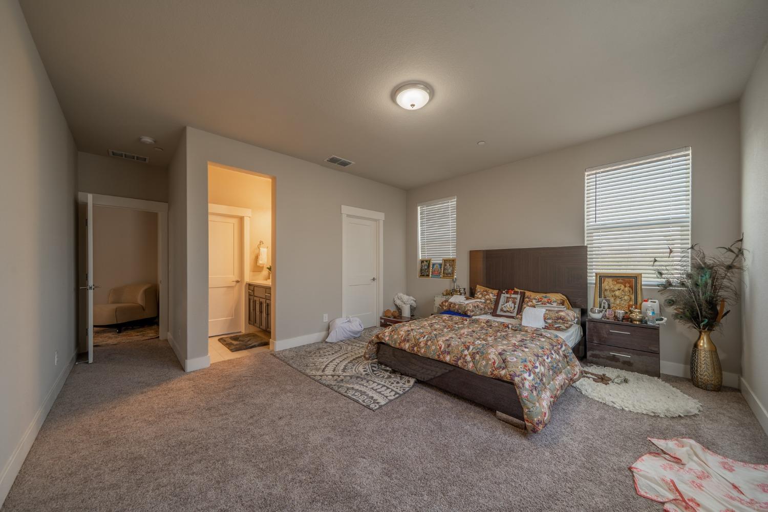 Detail Gallery Image 22 of 26 For 1847 Outrigger Ln, Lathrop,  CA 95330 - 6 Beds | 5/1 Baths