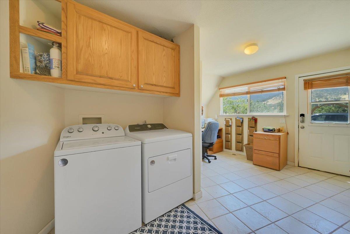 Detail Gallery Image 16 of 75 For 4631 Lodoga Stonyford Rd, Stonyford,  CA 95979 - 2 Beds | 2/1 Baths