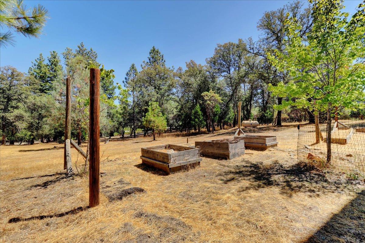 Detail Gallery Image 81 of 97 For 13050 Discovery Way, Nevada City,  CA 95959 - 2 Beds | 2/1 Baths