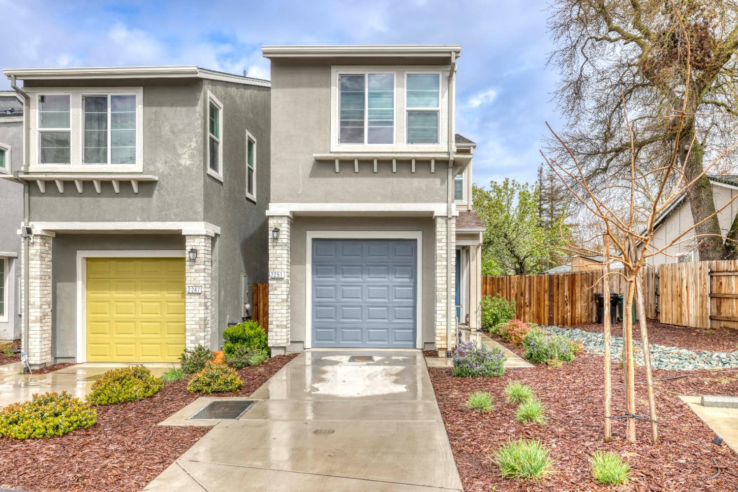 Detail Gallery Image 4 of 27 For 2251 Monte Cassino Ln, Sacramento,  CA 95825 - 2 Beds | 2/1 Baths