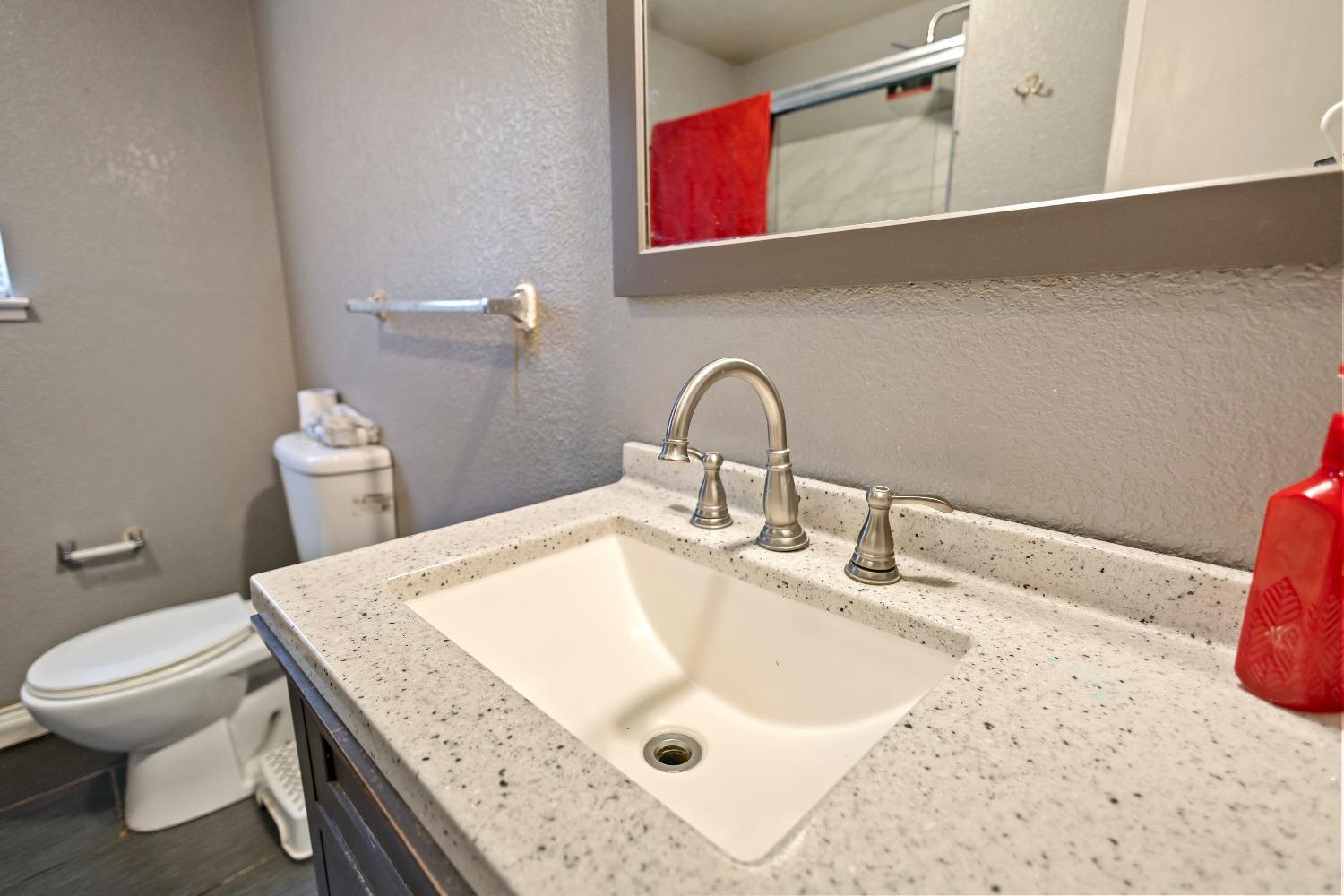 Detail Gallery Image 66 of 98 For 1949 Sunset Ave, Stockton,  CA 95205 - 2 Beds | 1 Baths