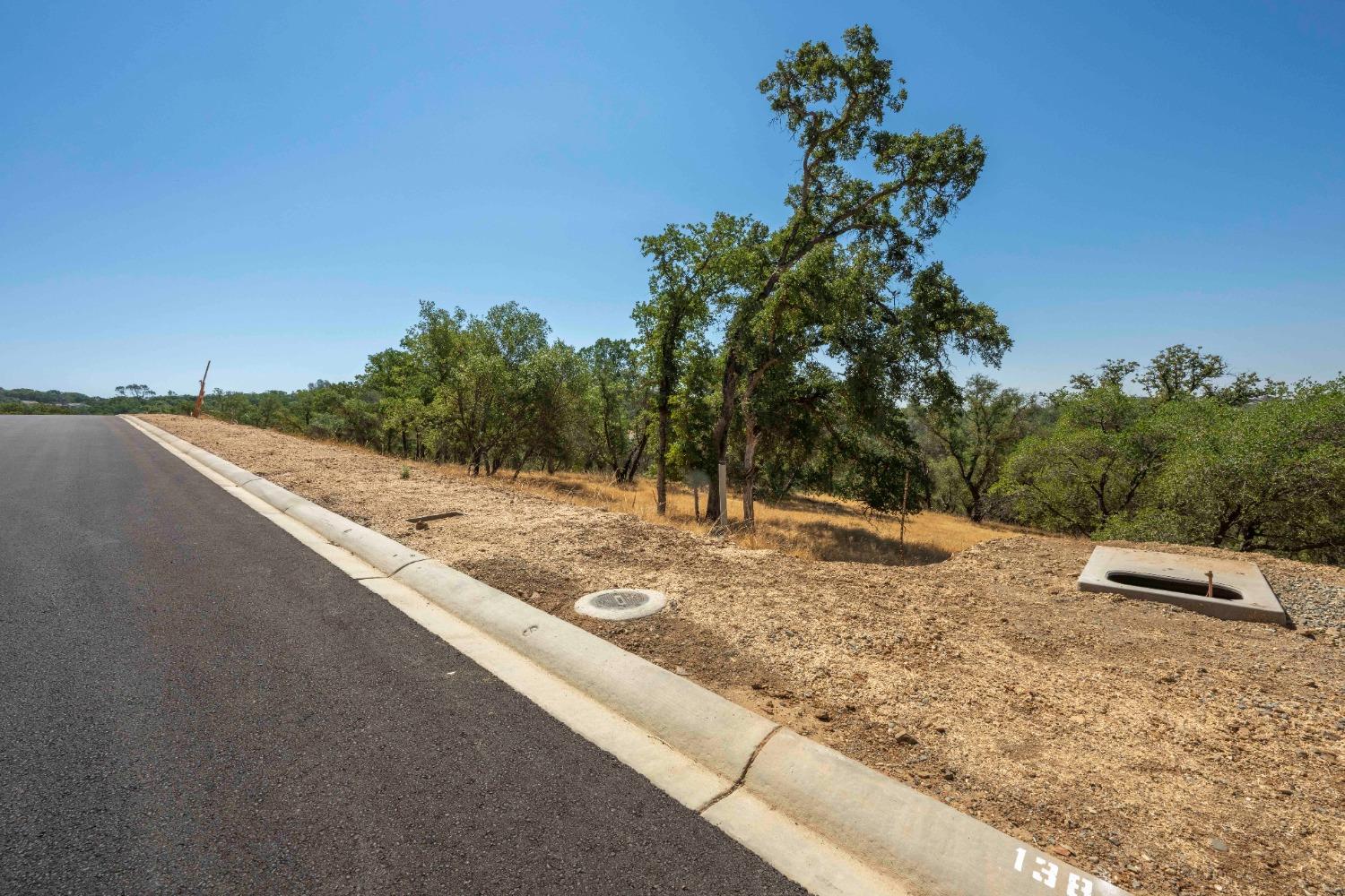 Detail Gallery Image 13 of 17 For 6539 Western Sierra Way, El Dorado Hills,  CA 95762 - – Beds | – Baths