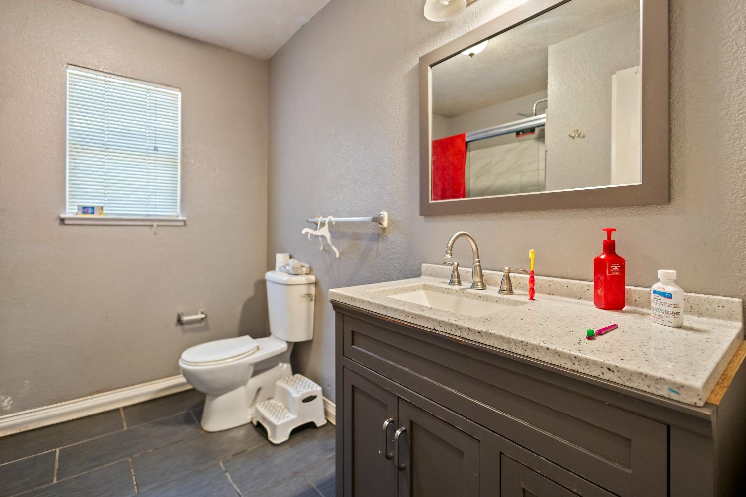 Detail Gallery Image 67 of 98 For 1949 Sunset Ave, Stockton,  CA 95205 - 2 Beds | 1 Baths