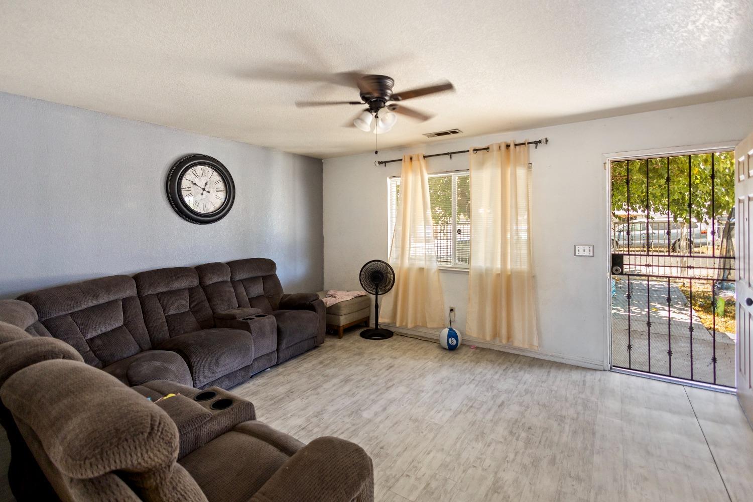 Detail Gallery Image 53 of 98 For 1949 Sunset Ave, Stockton,  CA 95205 - 2 Beds | 1 Baths