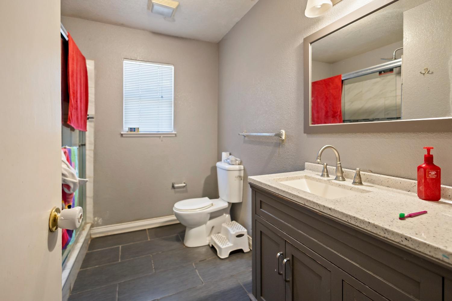 Detail Gallery Image 63 of 98 For 1949 Sunset Ave, Stockton,  CA 95205 - 2 Beds | 1 Baths