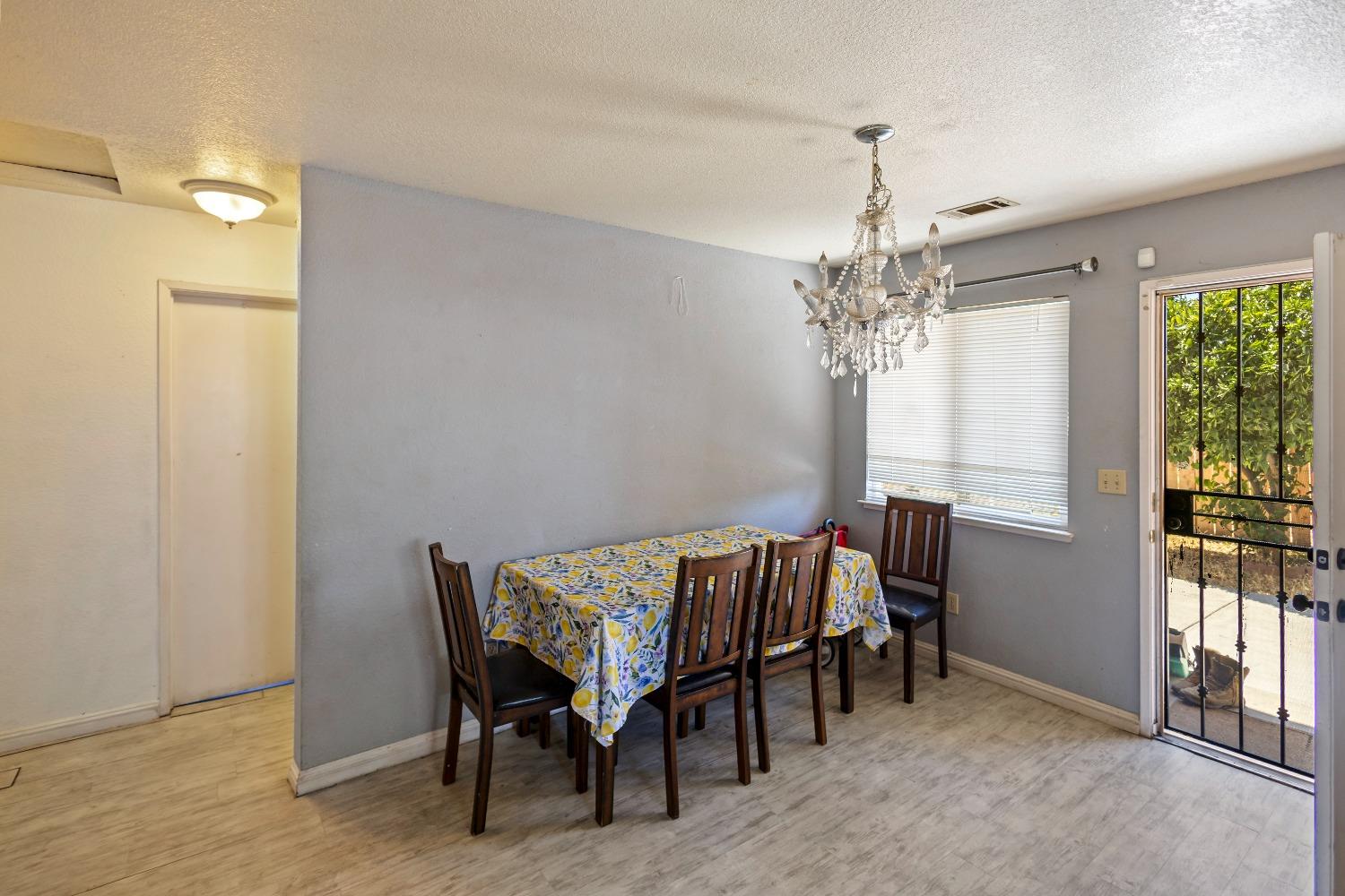 Detail Gallery Image 47 of 98 For 1949 Sunset Ave, Stockton,  CA 95205 - 2 Beds | 1 Baths