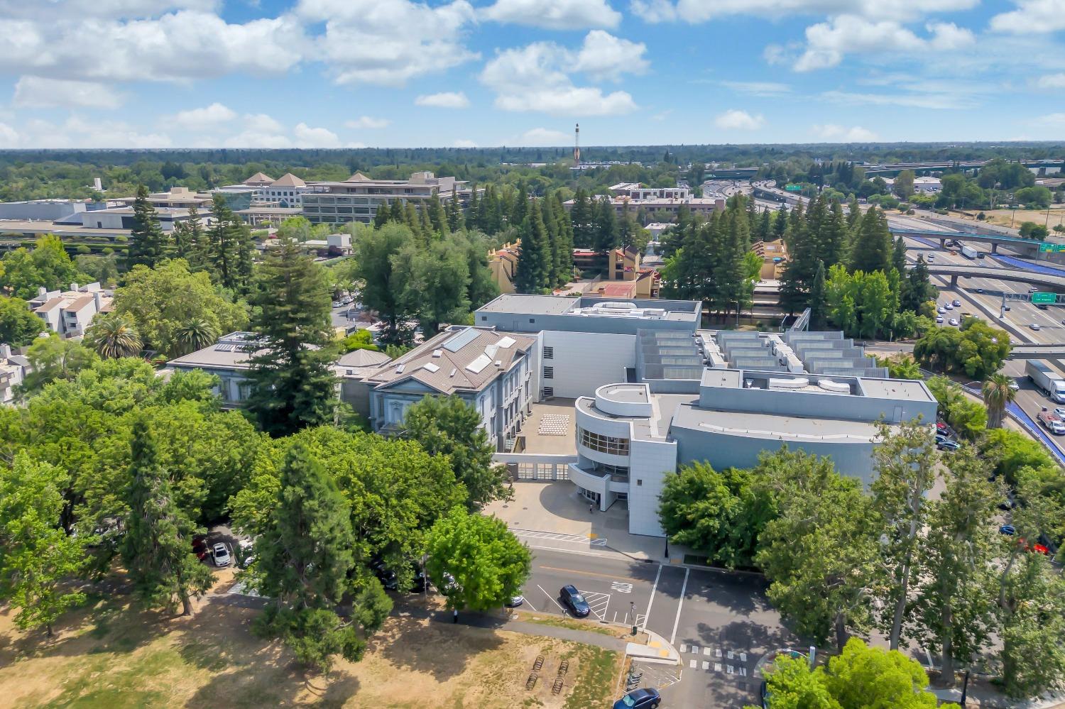 Detail Gallery Image 53 of 65 For 1818 L St #812,  Sacramento,  CA 95811 - 2 Beds | 2 Baths