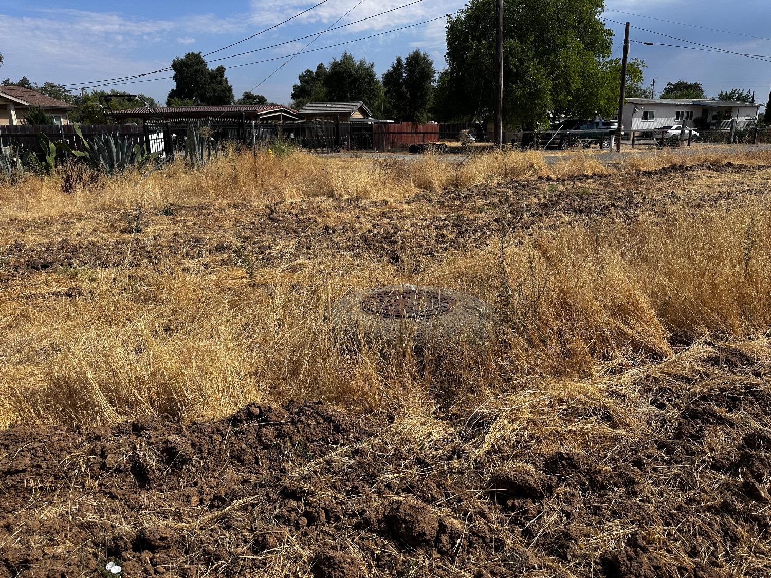 Pasado Road, Olivehurst, California image 11