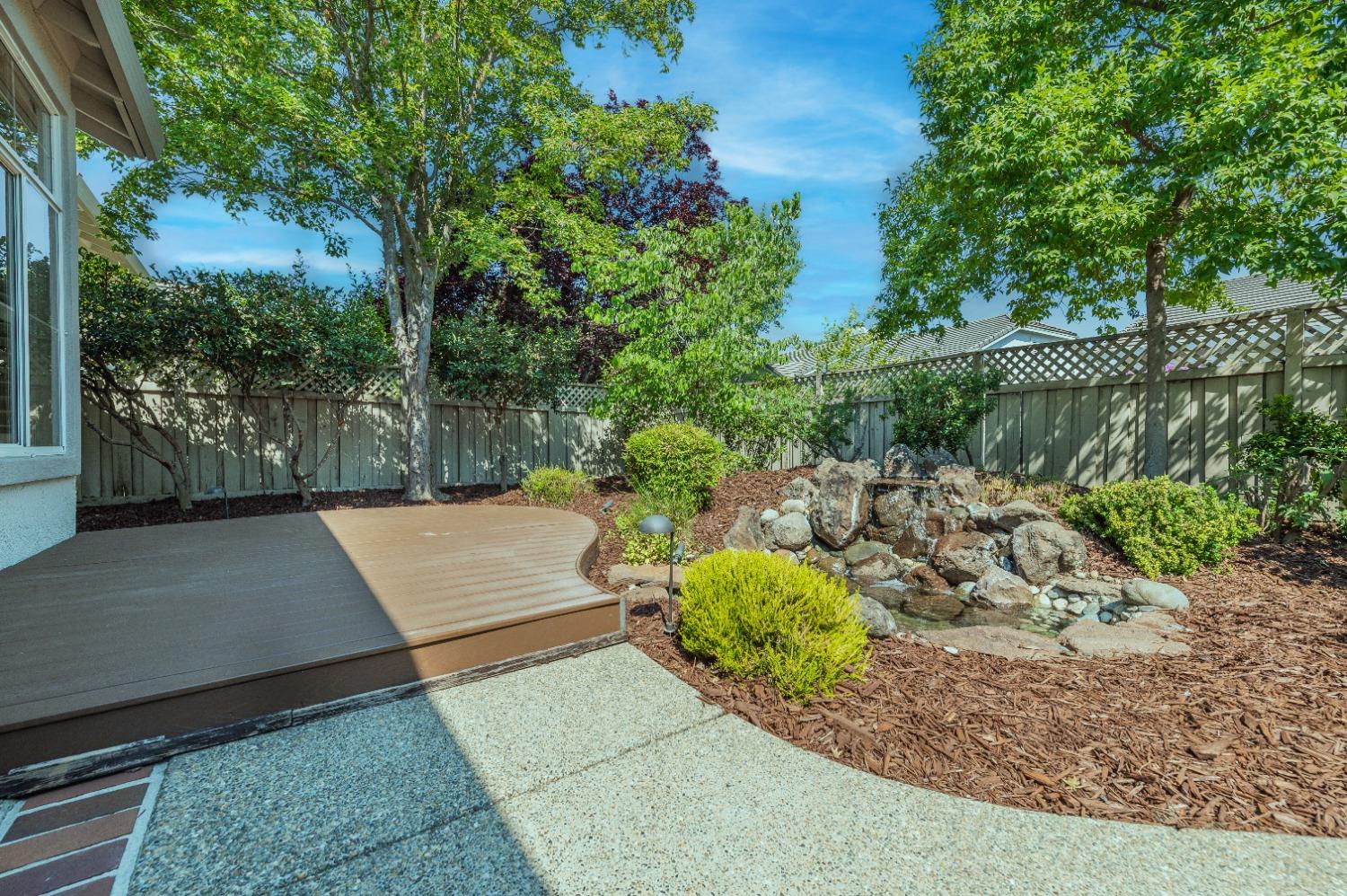 Detail Gallery Image 32 of 38 For 808 Dragonfly Ct, Roseville,  CA 95747 - 3 Beds | 2/1 Baths