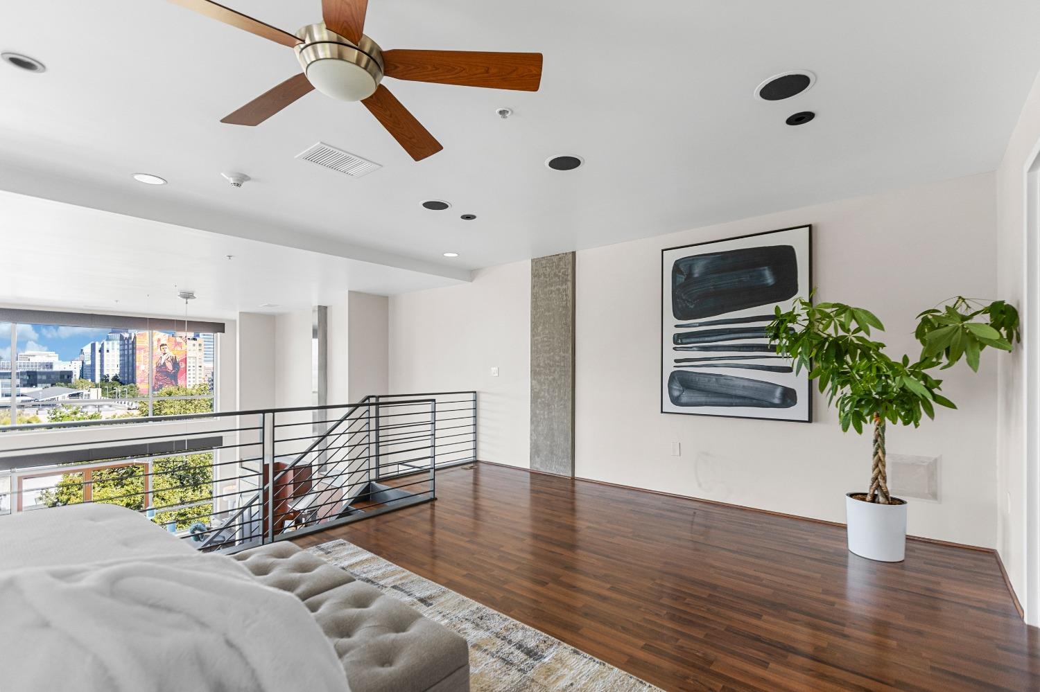 Detail Gallery Image 35 of 65 For 1818 L St #812,  Sacramento,  CA 95811 - 2 Beds | 2 Baths