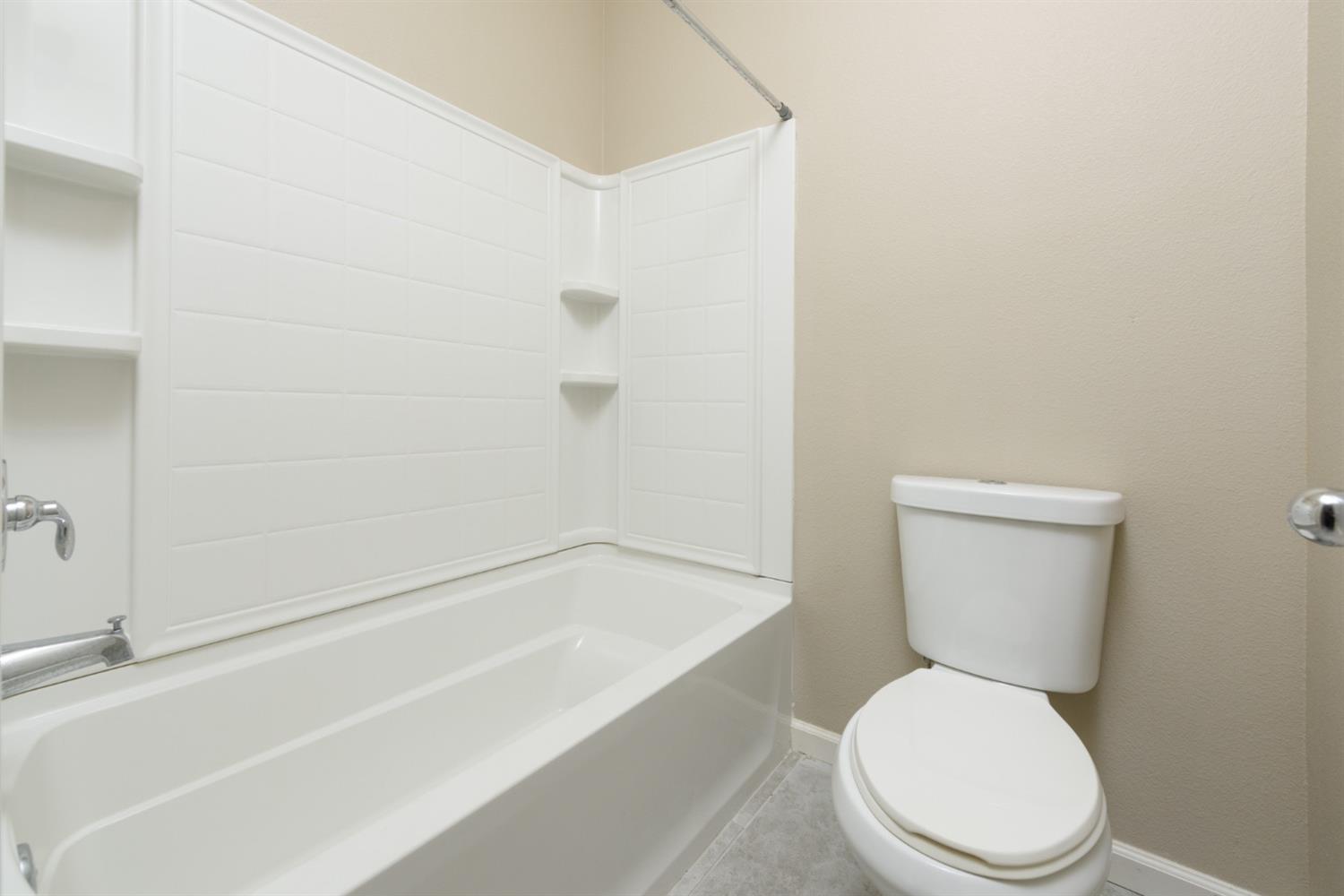 Detail Gallery Image 25 of 41 For 706 Anne Marie Way, Isleton,  CA 95641 - 3 Beds | 2/1 Baths