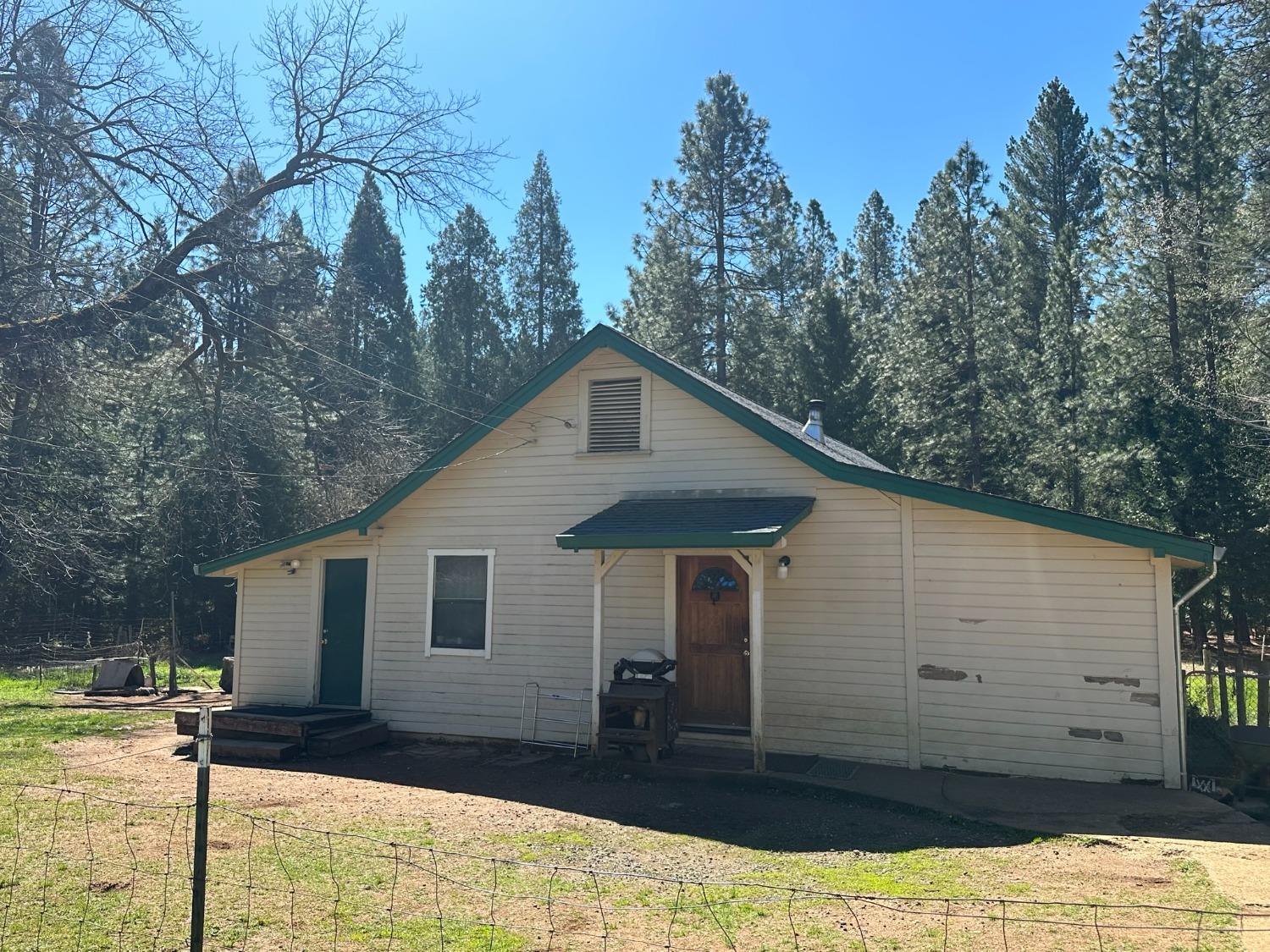 Detail Gallery Image 13 of 14 For 11945 Rocker Rd, Nevada City,  CA 95959 - 2 Beds | 1 Baths