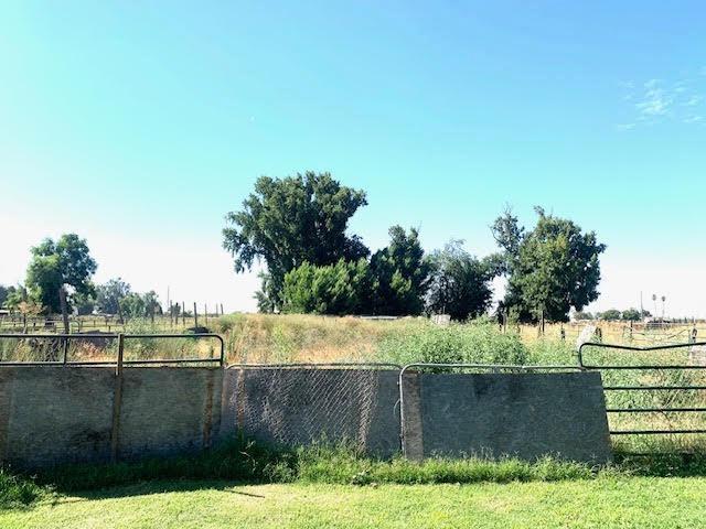 W Greenway Avenue, Turlock, California image 6