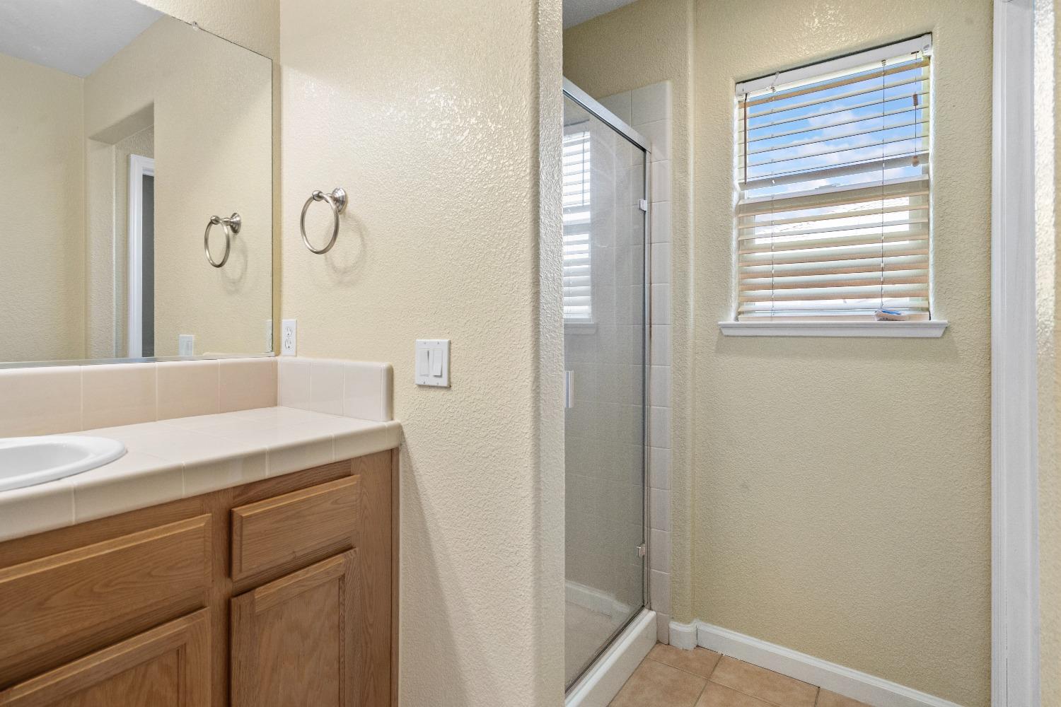 Honeybell Street, Los Banos, California image 38