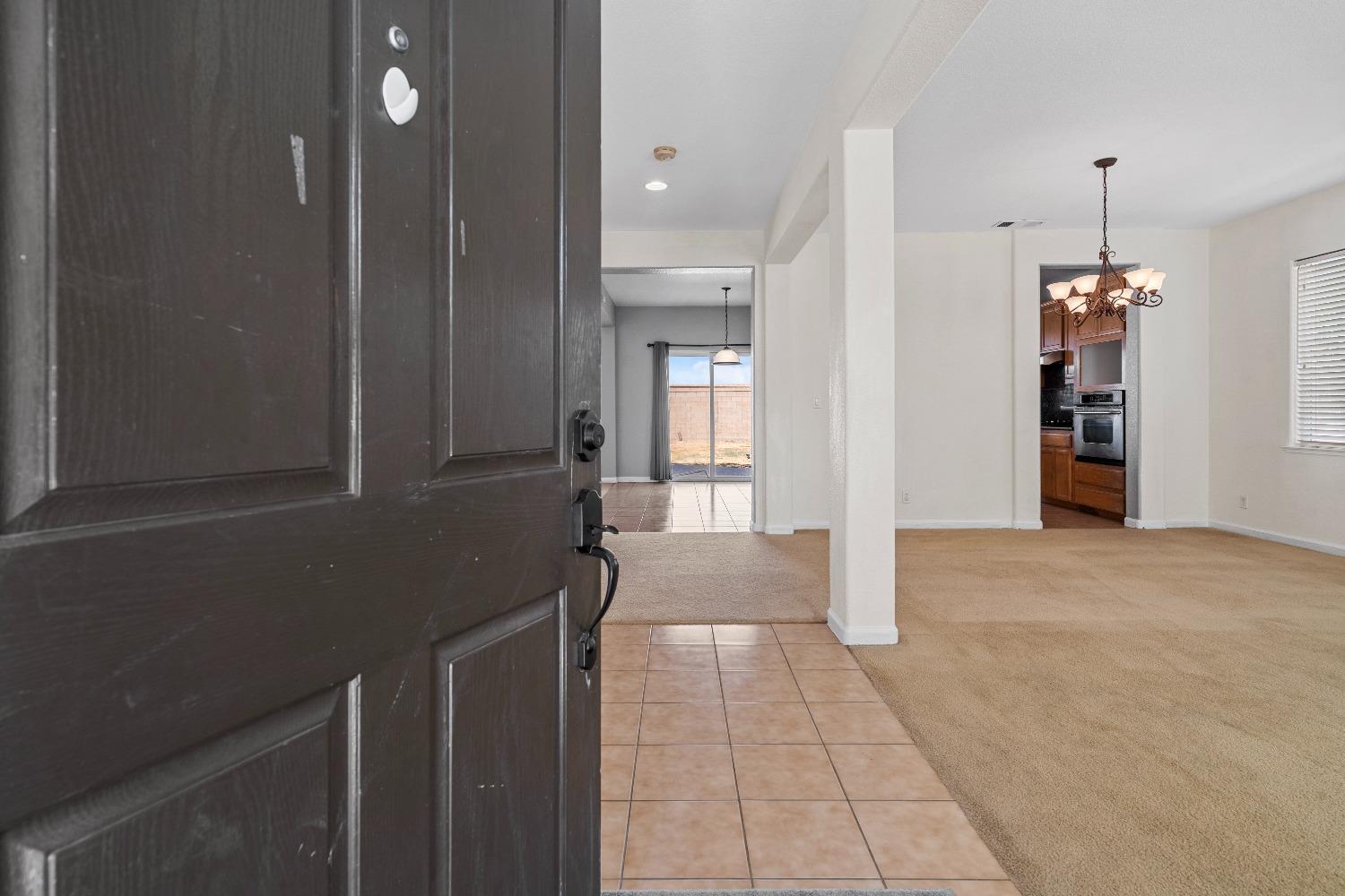 Honeybell Street, Los Banos, California image 7