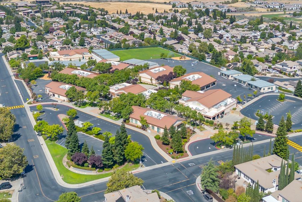 Detail Gallery Image 70 of 74 For 1807 Whimbrel Ct, Rocklin,  CA 95765 - 4 Beds | 3 Baths