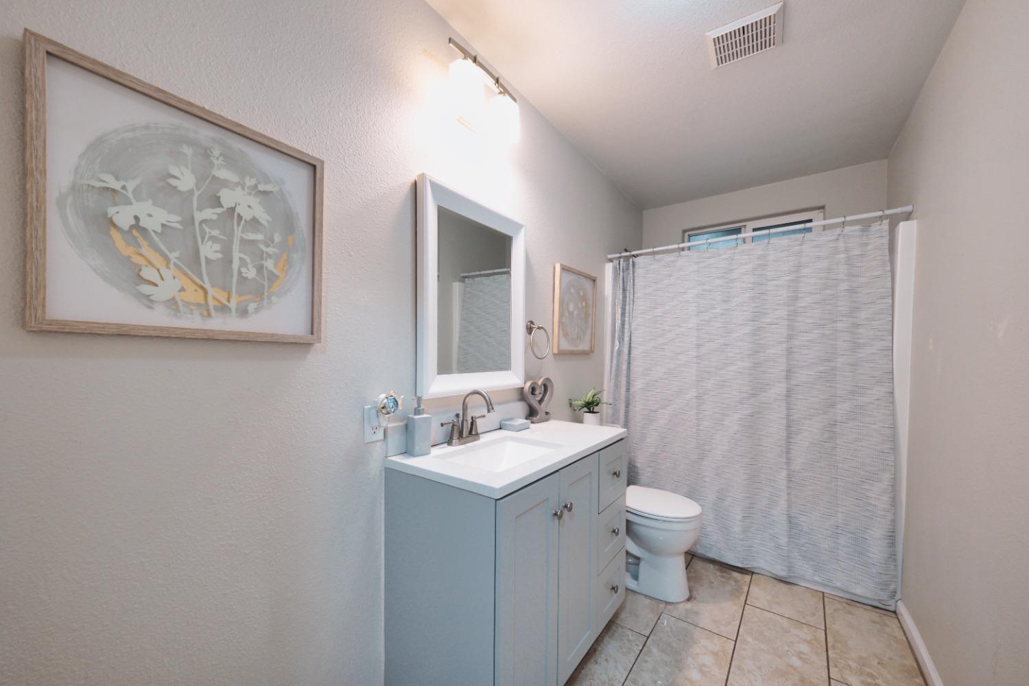 Detail Gallery Image 17 of 25 For 1319 Ronald Ave, Modesto,  CA 95350 - 3 Beds | 2 Baths