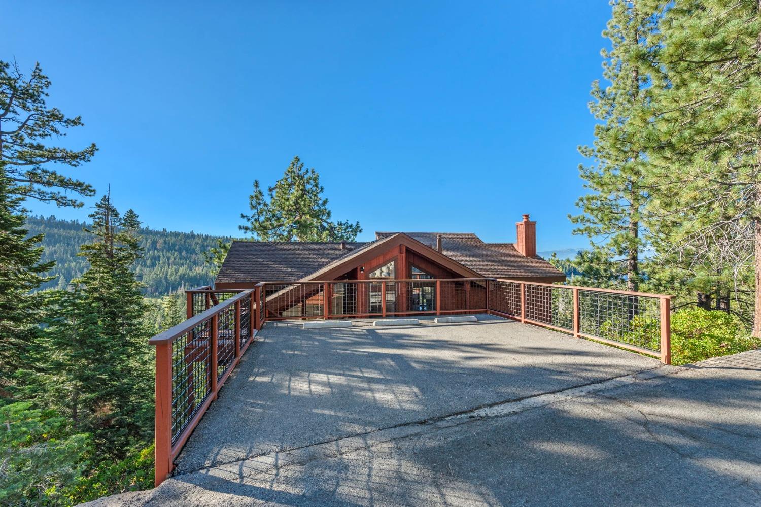 Bay View Court, Tahoma, California image 3