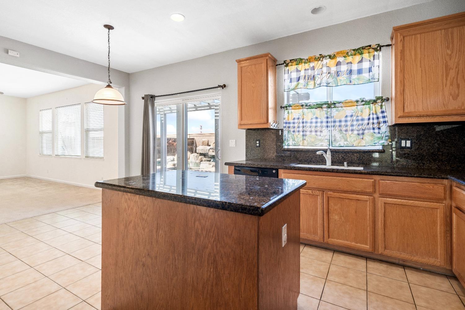 Honeybell Street, Los Banos, California image 17