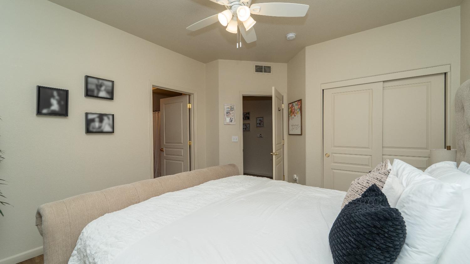 Detail Gallery Image 14 of 19 For 1360 Shady Lane #814,  Turlock,  CA 95382 - 3 Beds | 2 Baths