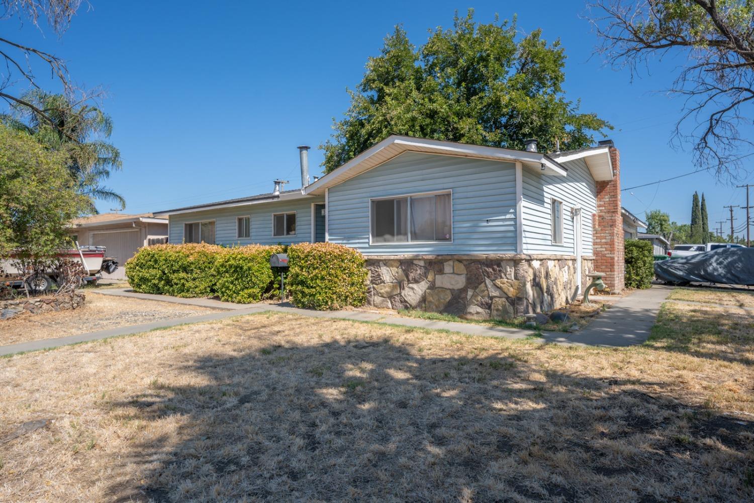 Detail Gallery Image 7 of 34 For 452 Lime Ave, Los Banos,  CA 93635 - 3 Beds | 2 Baths