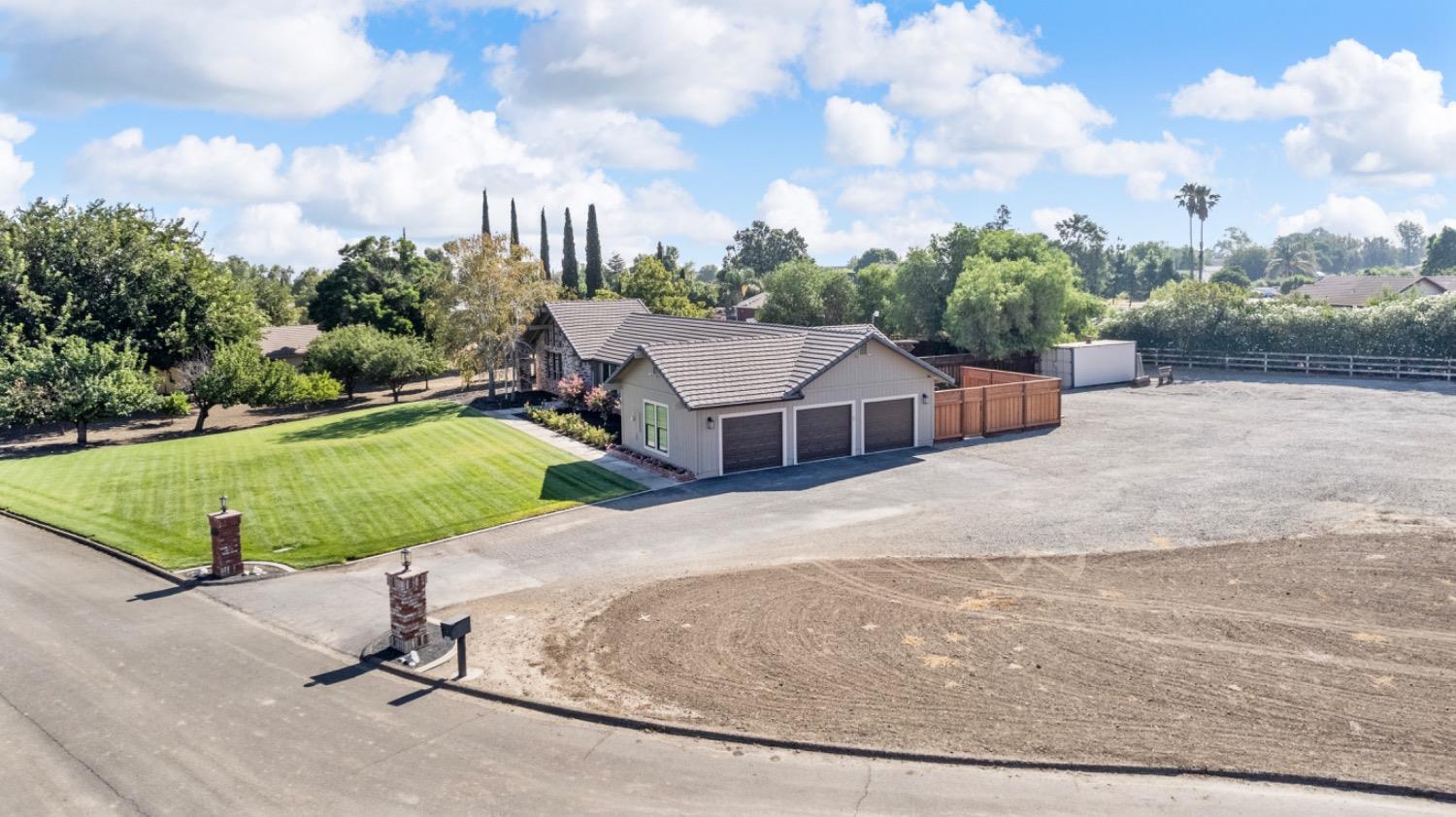 Detail Gallery Image 65 of 71 For 34776 Brichetto Ct, Tracy,  CA 95377 - 4 Beds | 2 Baths