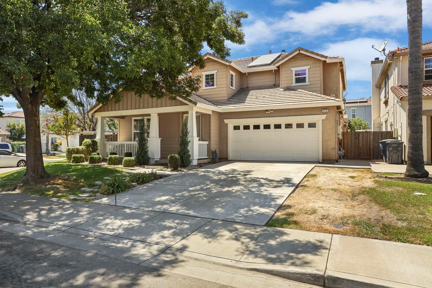 Detail Gallery Image 2 of 55 For 525 Presidio Pl, Tracy,  CA 95377 - 4 Beds | 3 Baths