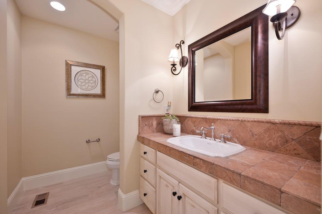 Detail Gallery Image 34 of 89 For 4515 Monte Sereno Dr, Loomis,  CA 95650 - 5 Beds | 4/2 Baths