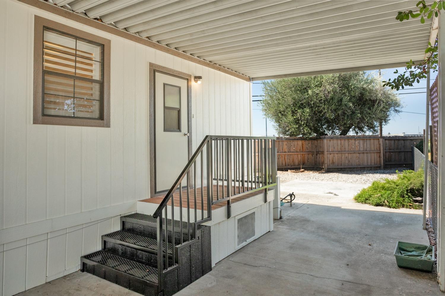 Detail Gallery Image 33 of 42 For 103 La Entrada Way, Yuba City,  CA 95993 - 3 Beds | 2 Baths