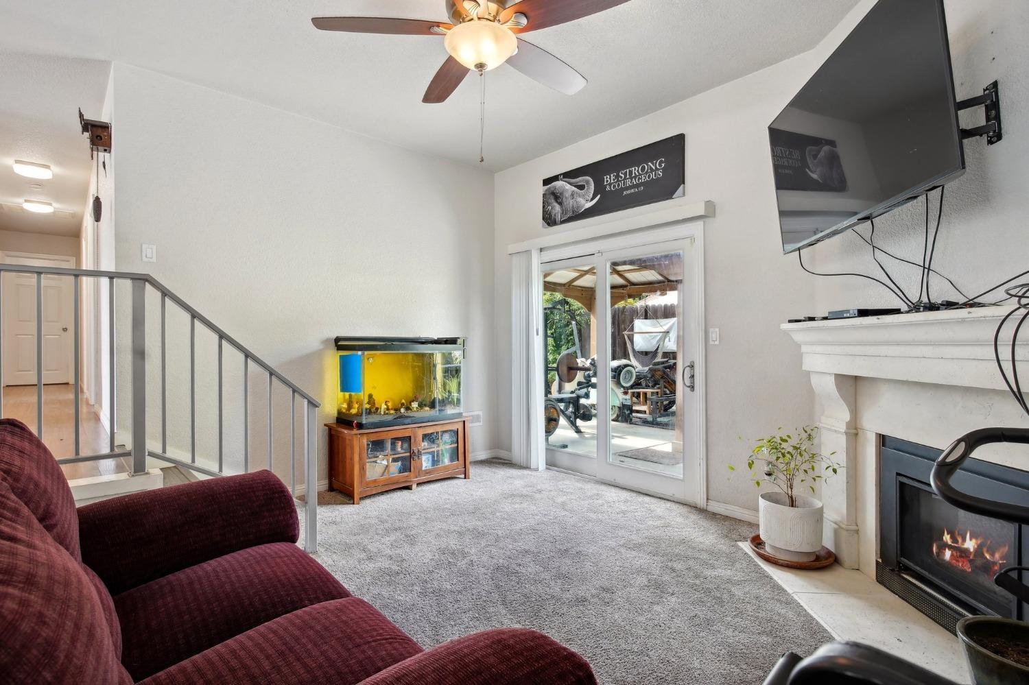 Detail Gallery Image 7 of 29 For 635 M St, Patterson,  CA 95363 - 3 Beds | 2 Baths