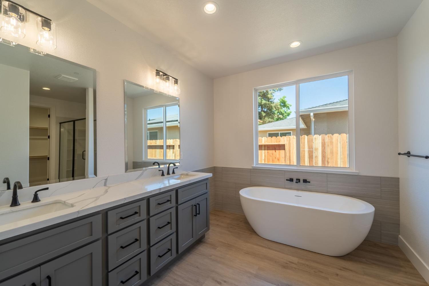 Detail Gallery Image 13 of 14 For 919 Old Stockton Rd #LOT 5,  Oakdale,  CA 95361 - 3 Beds | 2/1 Baths