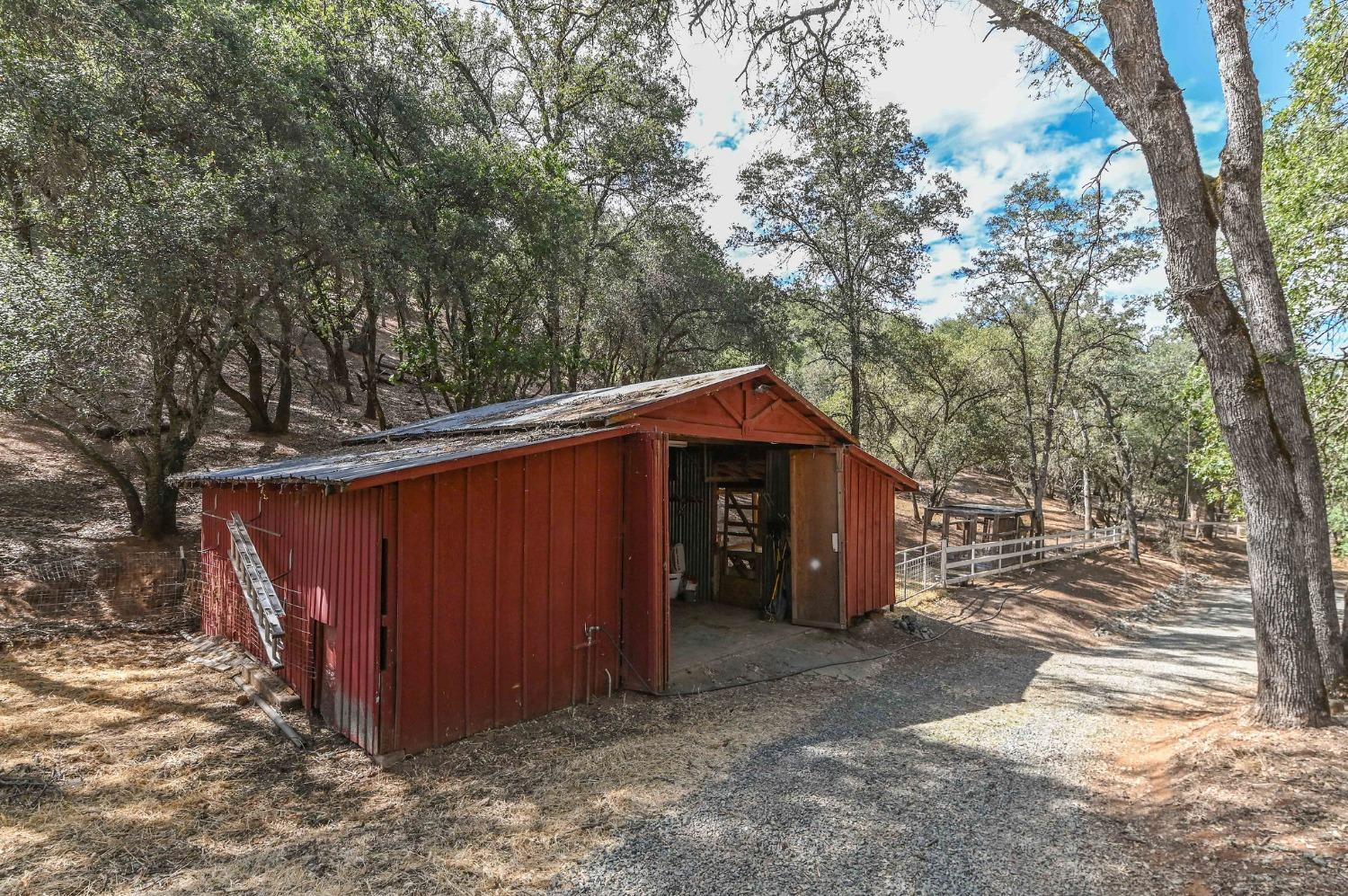 Detail Gallery Image 66 of 78 For 1401 Big Curve Ct, Placerville,  CA 95667 - 3 Beds | 3 Baths