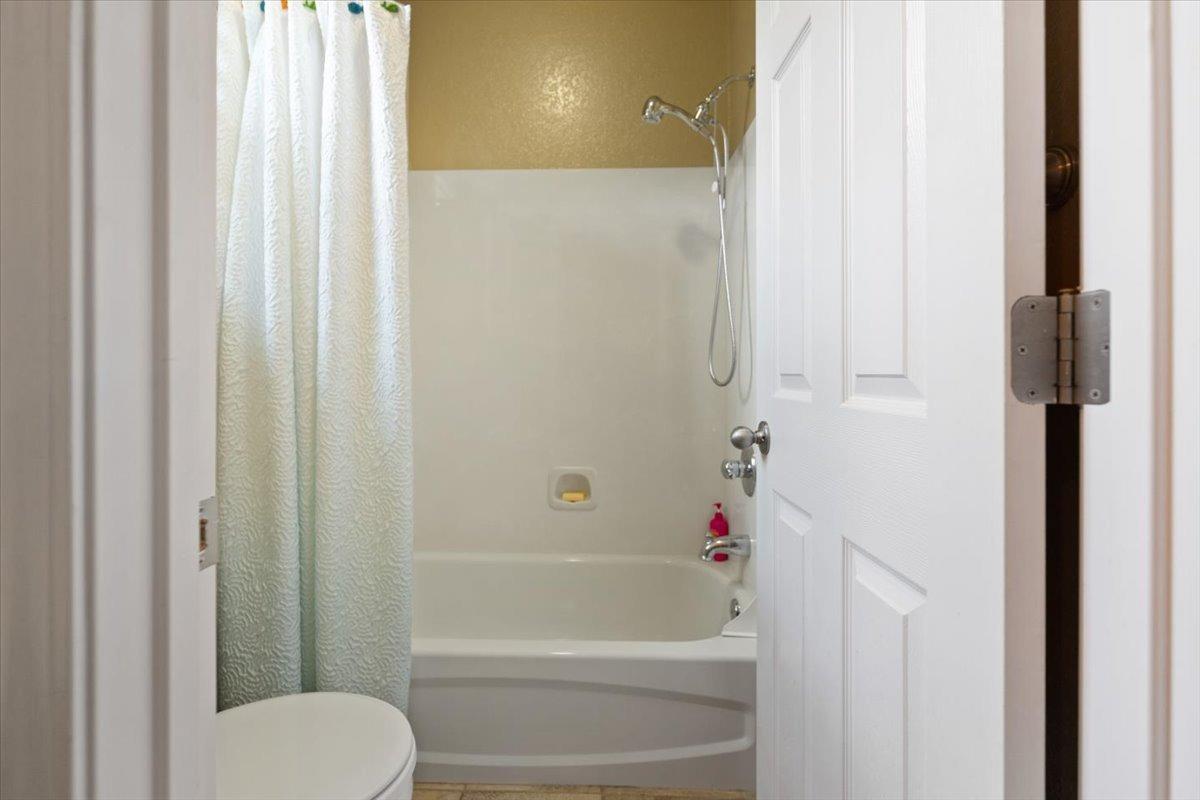 Detail Gallery Image 8 of 40 For 1725 Cocomo Pl, Manteca,  CA 95337 - 3 Beds | 2 Baths