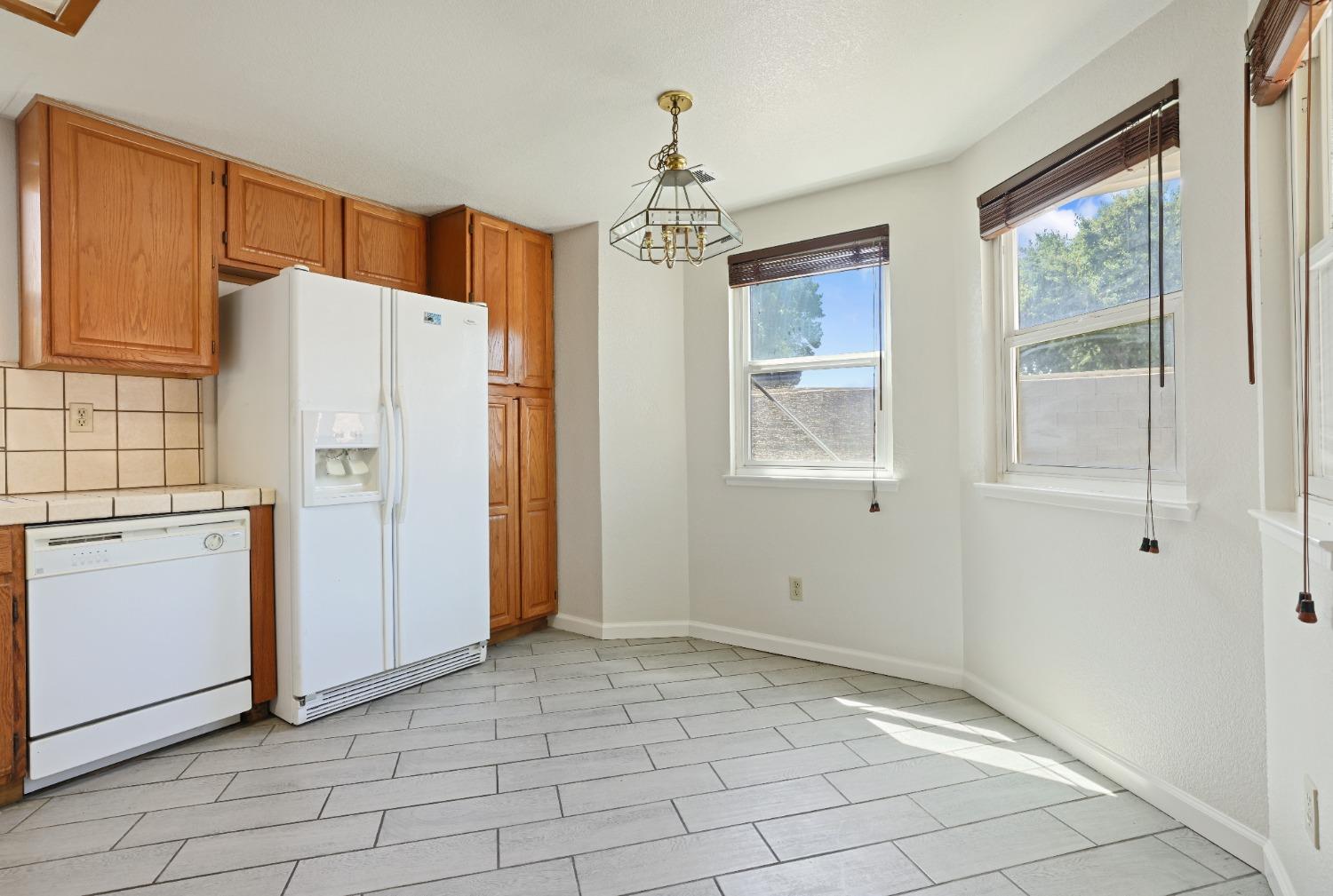 Detail Gallery Image 11 of 30 For 2308 Quail Meadow Dr, Modesto,  CA 95355 - 3 Beds | 2 Baths