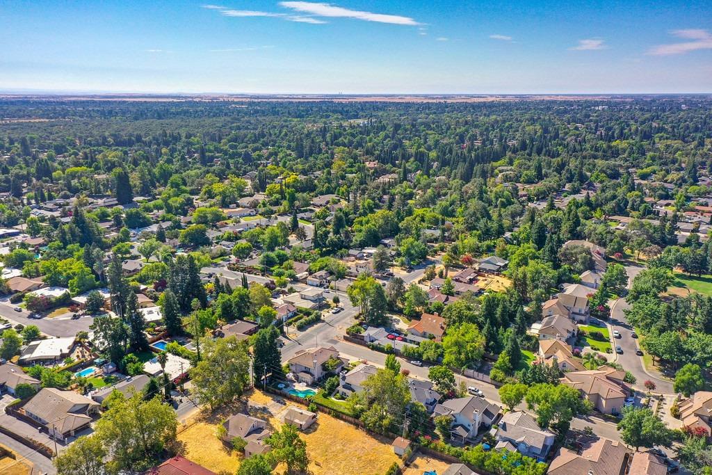 Detail Gallery Image 55 of 56 For 5233 Willow Park Ct, Carmichael,  CA 95608 - 4 Beds | 2/1 Baths