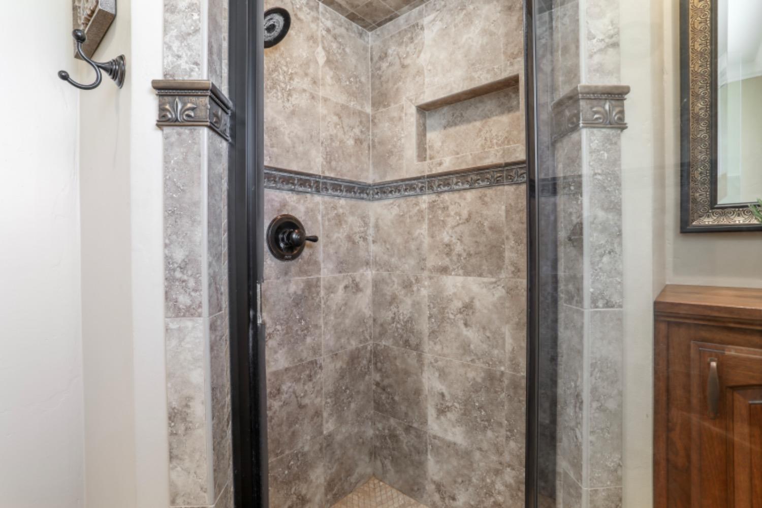 Detail Gallery Image 33 of 71 For 34776 Brichetto Ct, Tracy,  CA 95377 - 4 Beds | 2 Baths