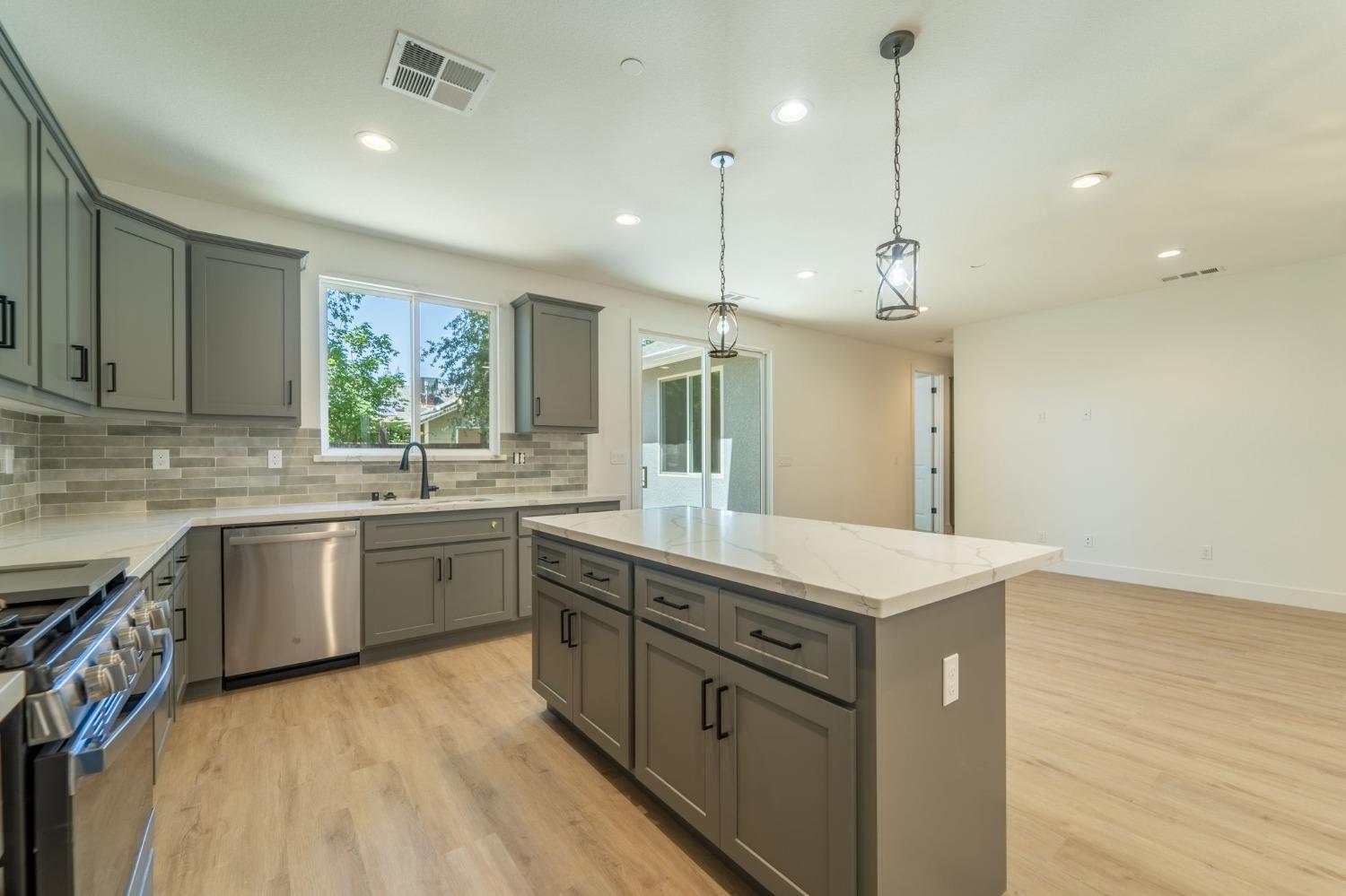 Detail Gallery Image 5 of 14 For 919 Old Stockton Rd #LOT 5,  Oakdale,  CA 95361 - 3 Beds | 2/1 Baths