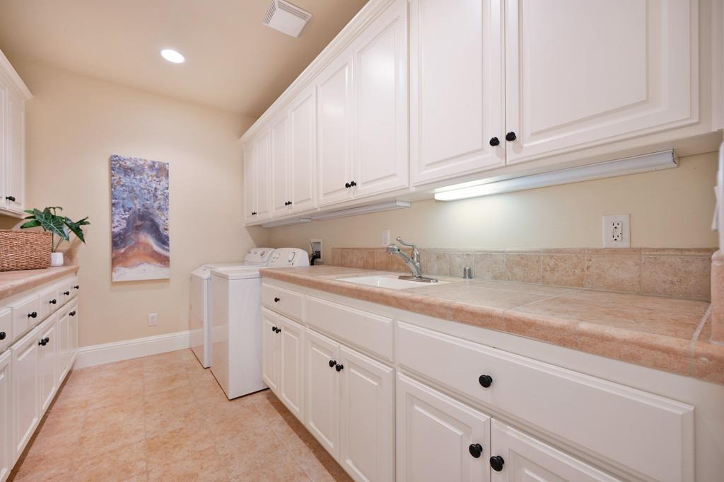 Detail Gallery Image 69 of 89 For 4515 Monte Sereno Dr, Loomis,  CA 95650 - 5 Beds | 4/2 Baths