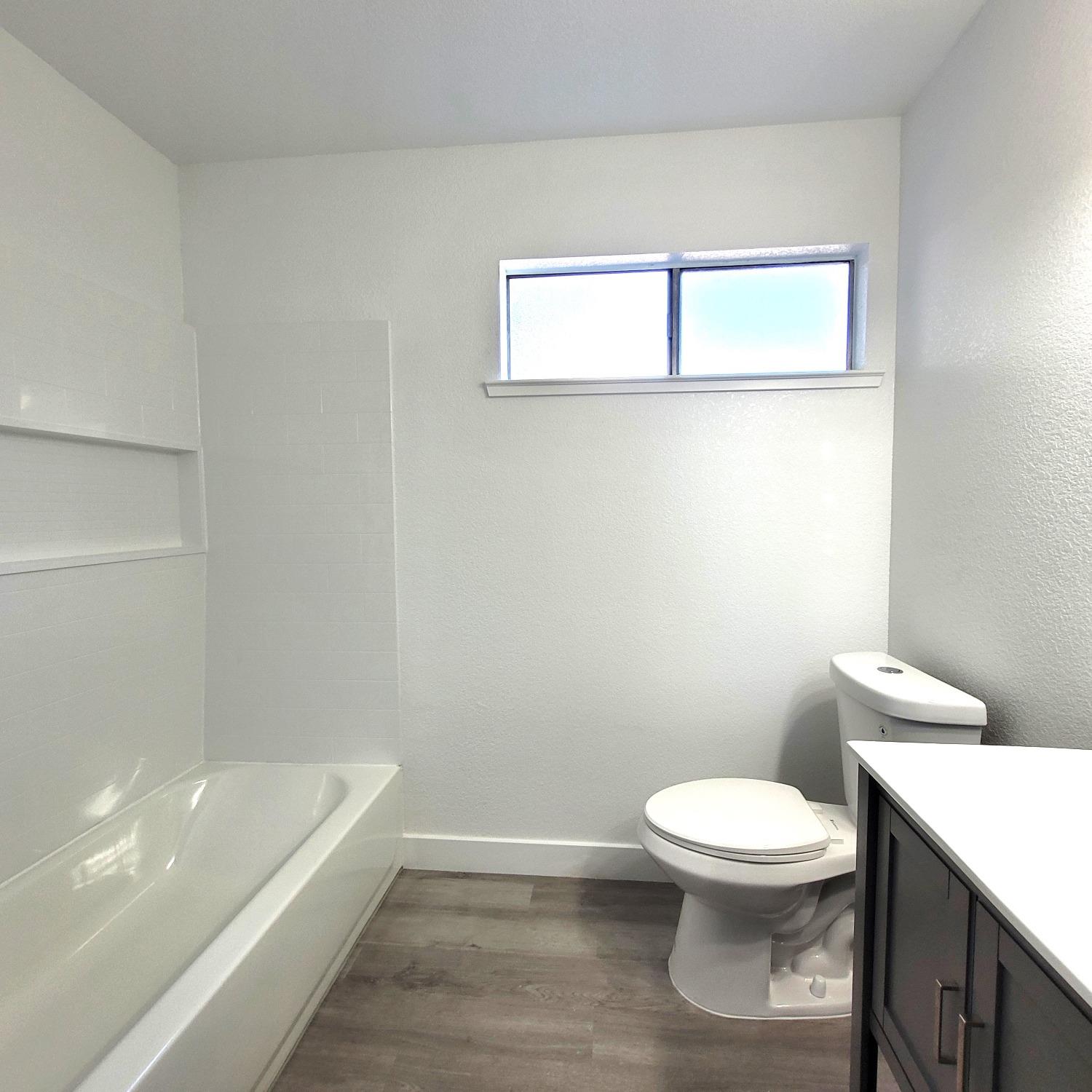 Detail Gallery Image 9 of 16 For 3591 Quail Lakes Dr #185,  Stockton,  CA 95207 - 1 Beds | 1 Baths