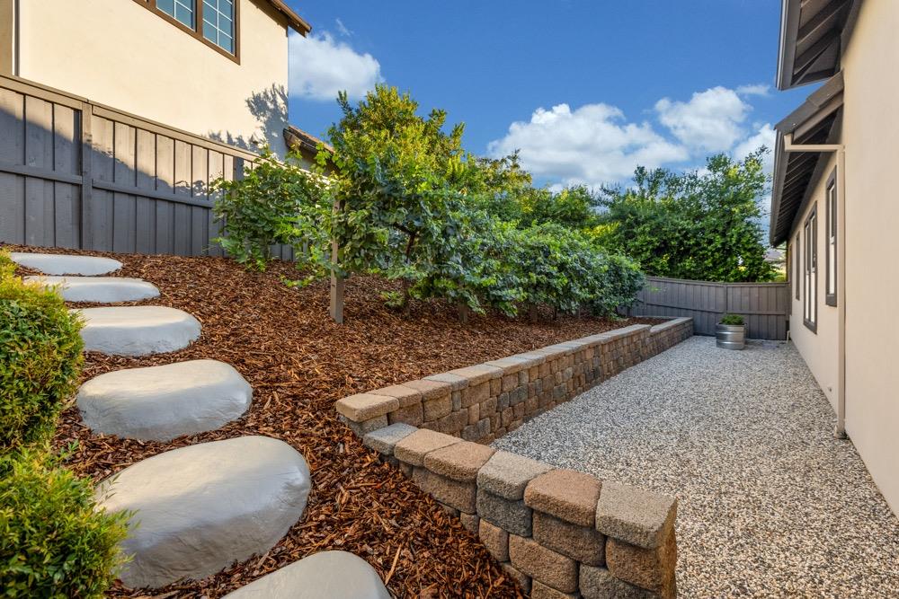 Detail Gallery Image 51 of 87 For 691 Idlewood Pl, El Dorado Hills,  CA 95762 - 4 Beds | 4/1 Baths