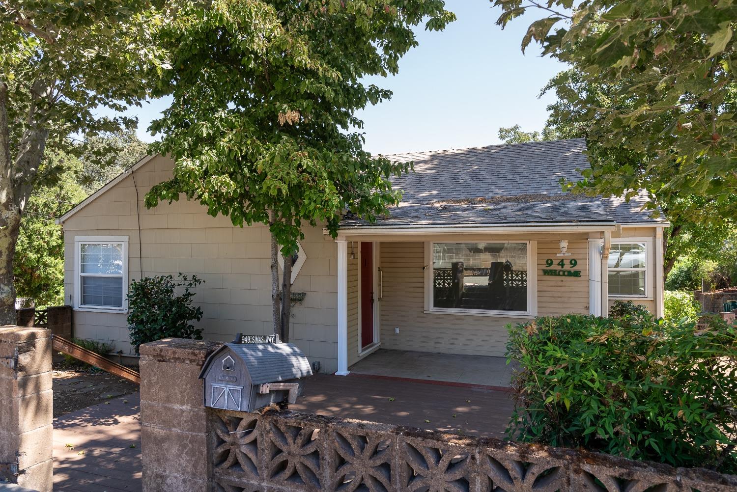 Detail Gallery Image 1 of 1 For 949 Simas Way, Placerville,  CA 95667 - 2 Beds | 1 Baths